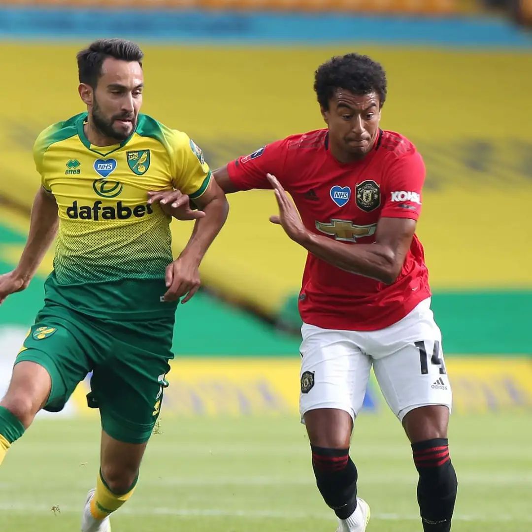 包含Karsa连续三场比赛得分超过势不可挡，曼联挑战极限！的词条九游棋牌最新版本下载